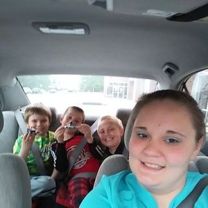 Meet your Posher, Cassandra